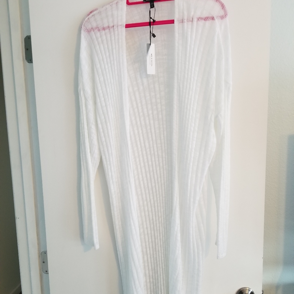 White Express Duster NWT